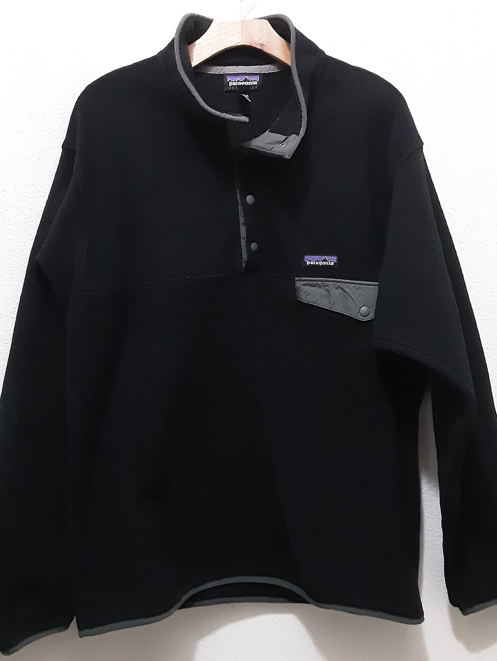 Patagonia Lightweight Synchilla Snap Pullover Fleece Sweater Black 25580